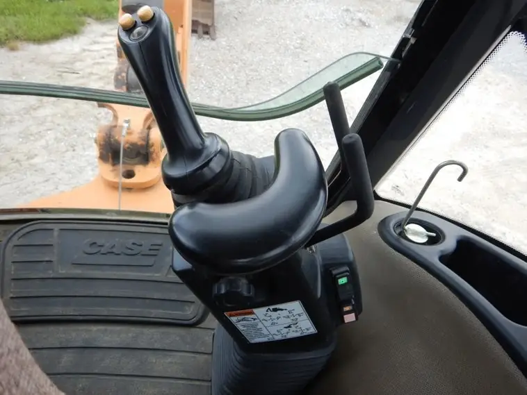 2012 CASE 580 SUPER N - Image 10