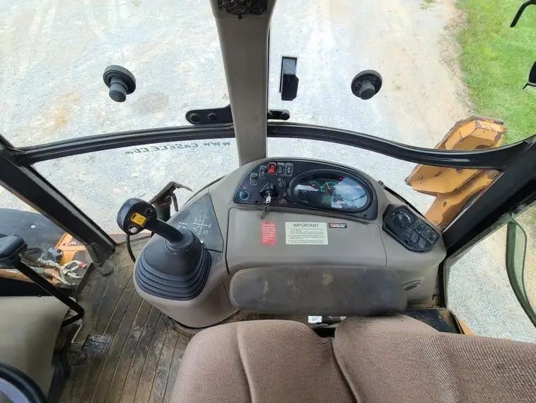 2013 CASE 580 SUPER N - Image 24