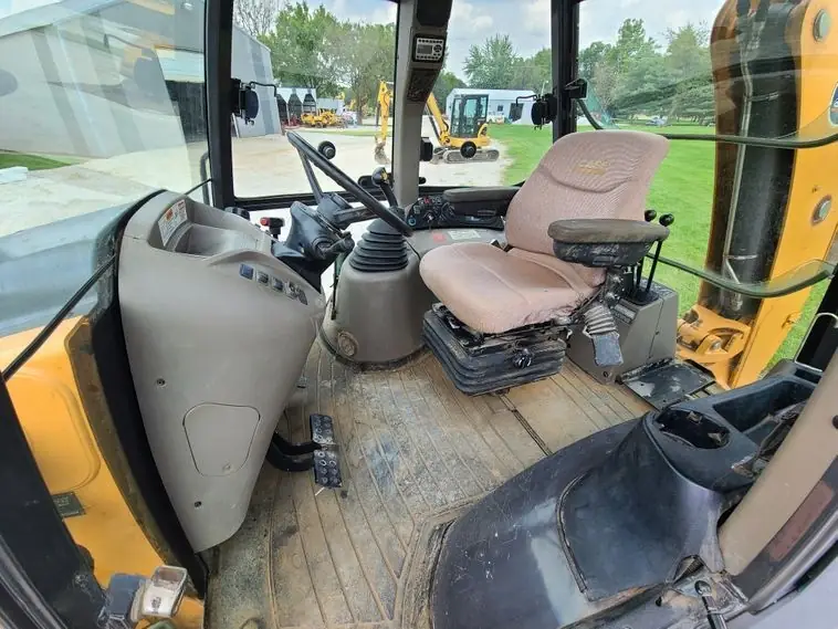 2013 CASE 580 SUPER N - Image 18
