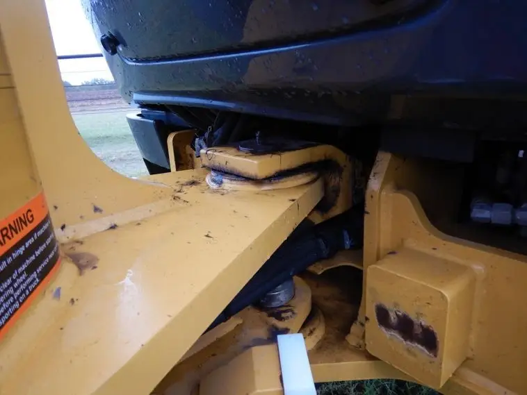 2018 JOHN DEERE 204L - Image 21