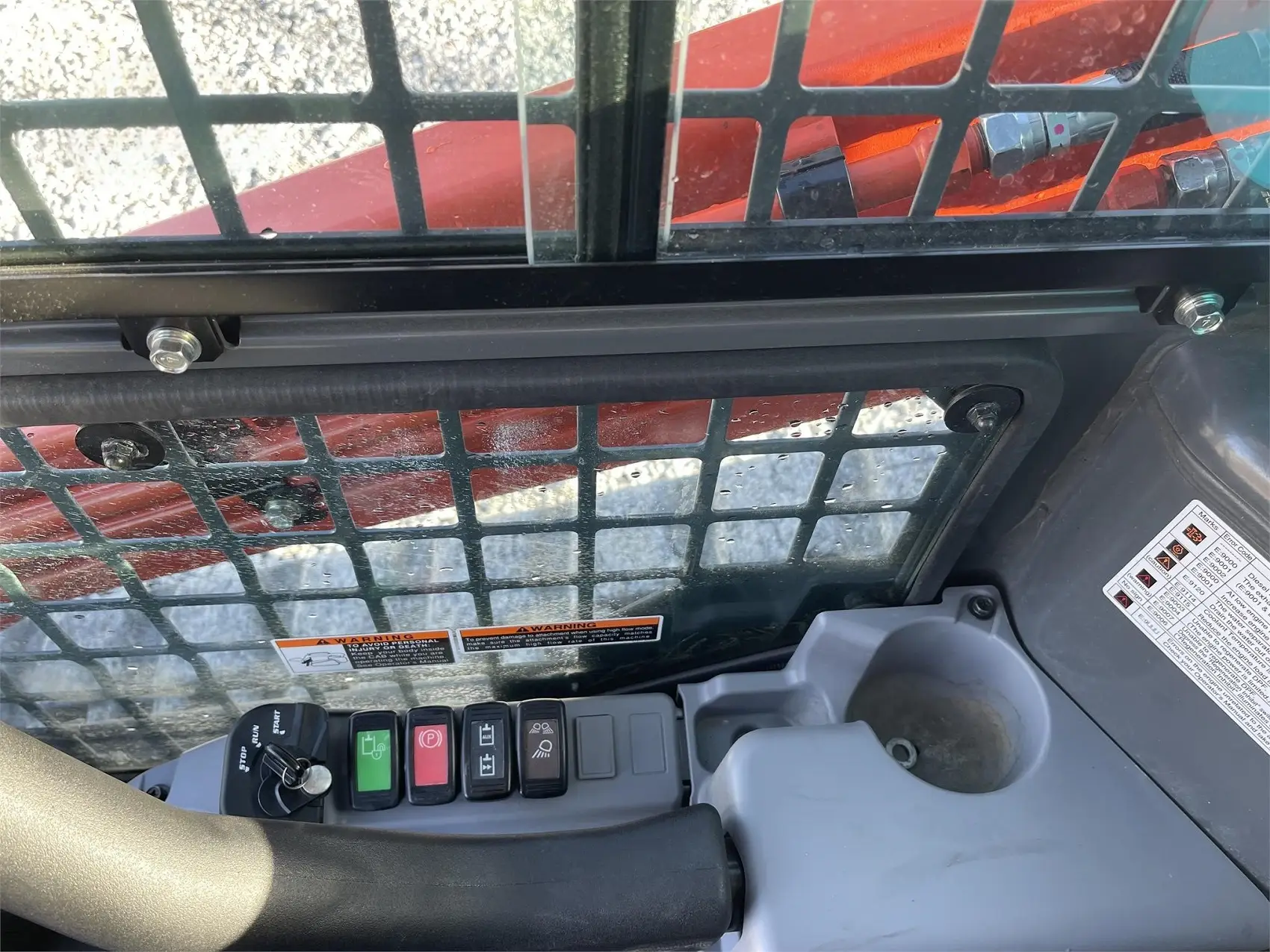 2021 KUBOTA SVL75-2 - Image 9