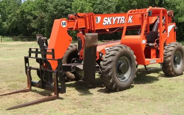 2005 SKY TRAK 10054