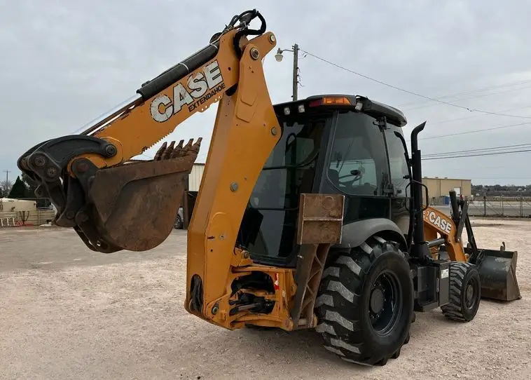 2019 CASE 580 SUPER N - Image 5