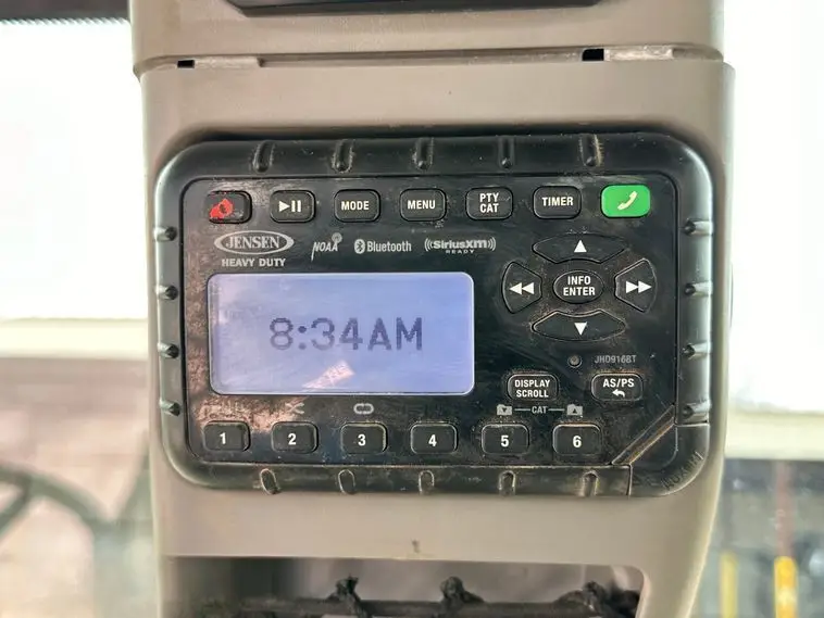 2019 CASE 580 SUPER N - Image 10