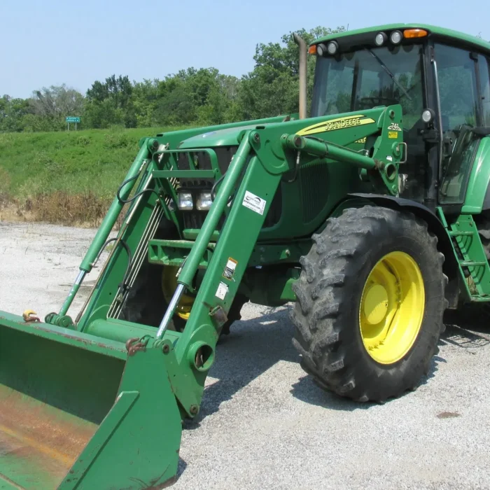 2005 JOHN DEERE 7220