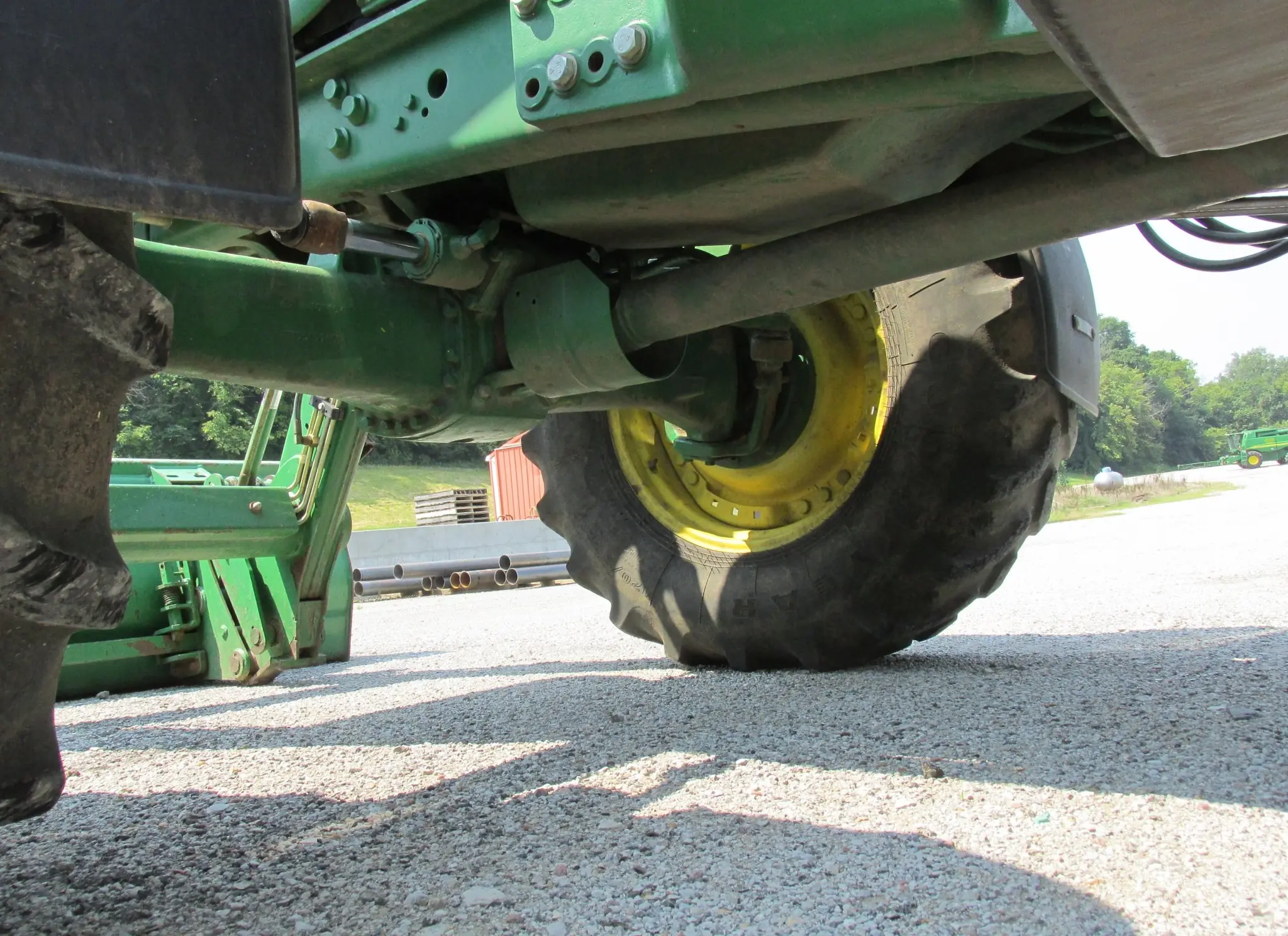 2005 JOHN DEERE 7220 - Image 31