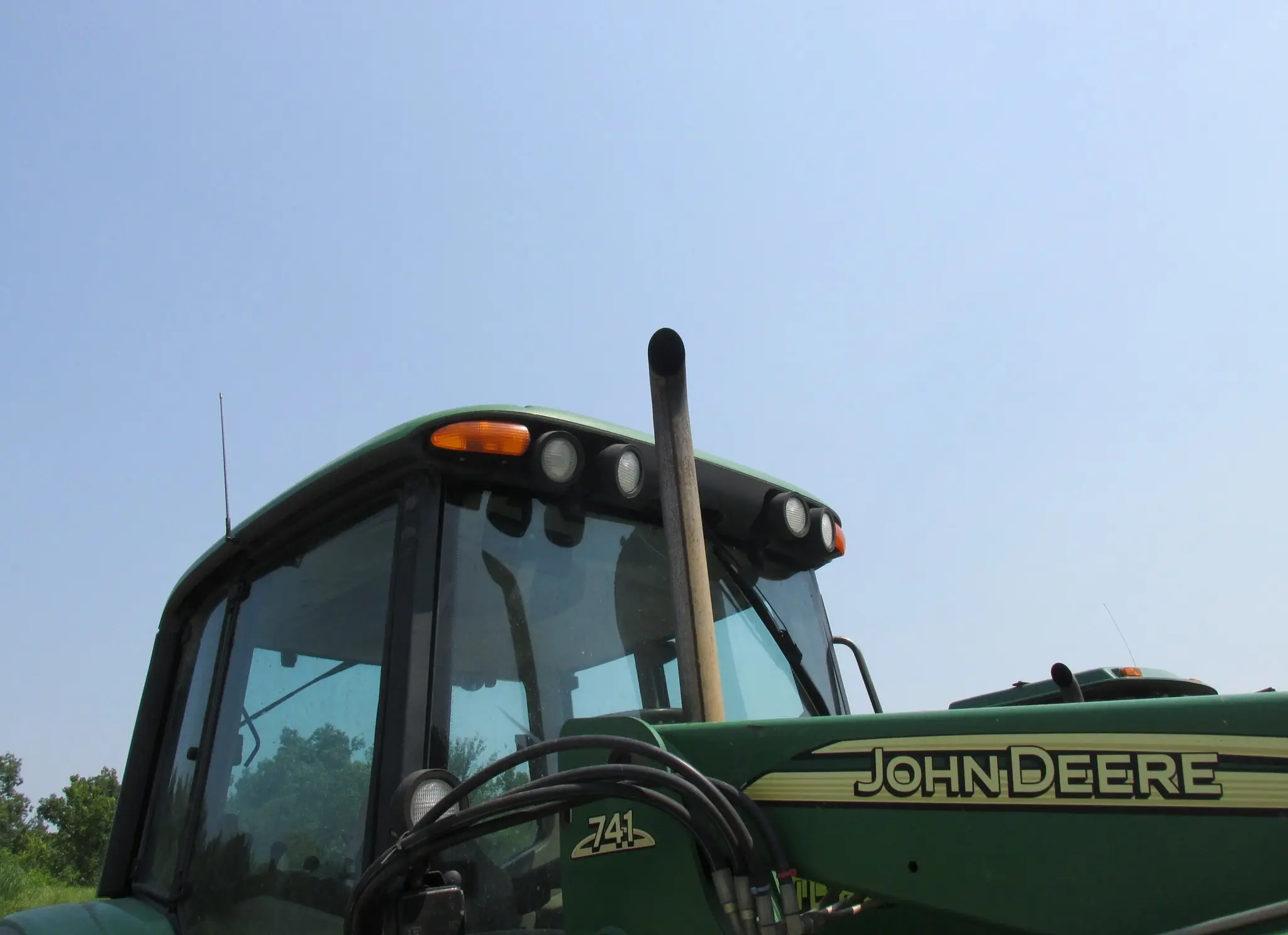 2005 JOHN DEERE 7220 - Image 21