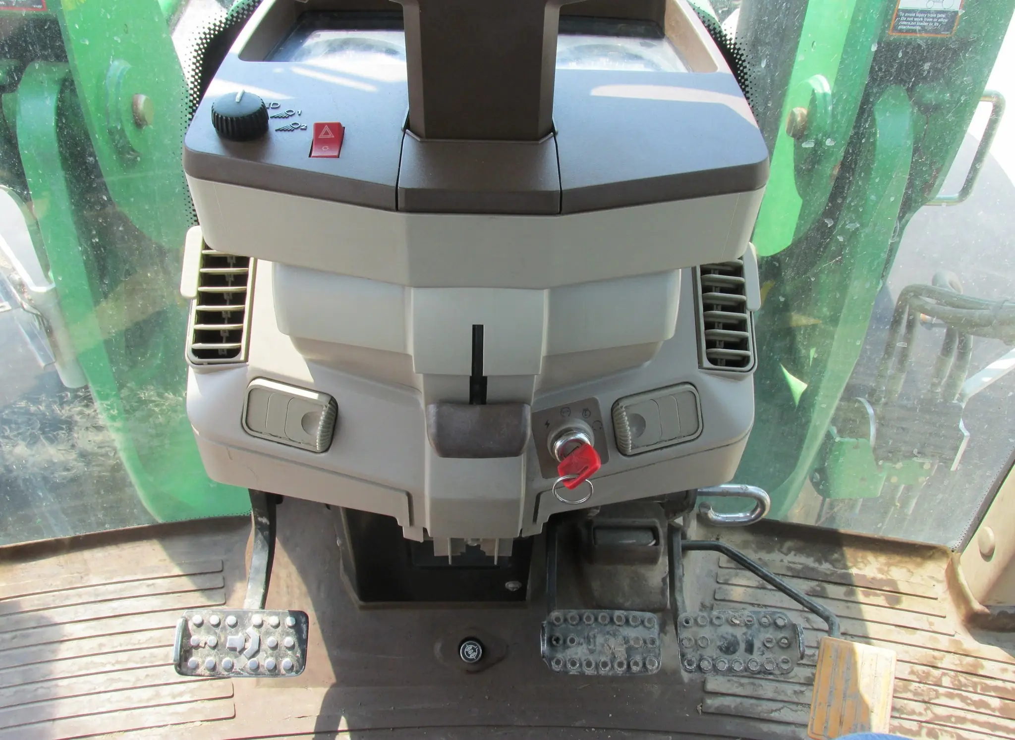 2005 JOHN DEERE 7220 - Image 9