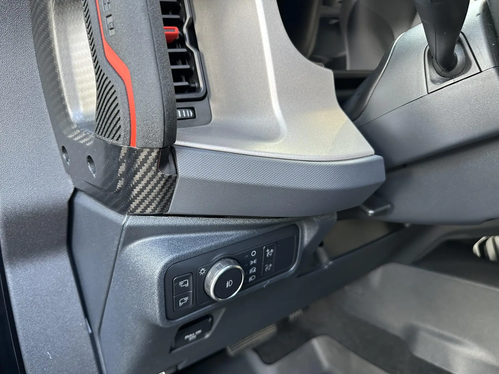 2022 Ford Bronco Raptor - Image 8